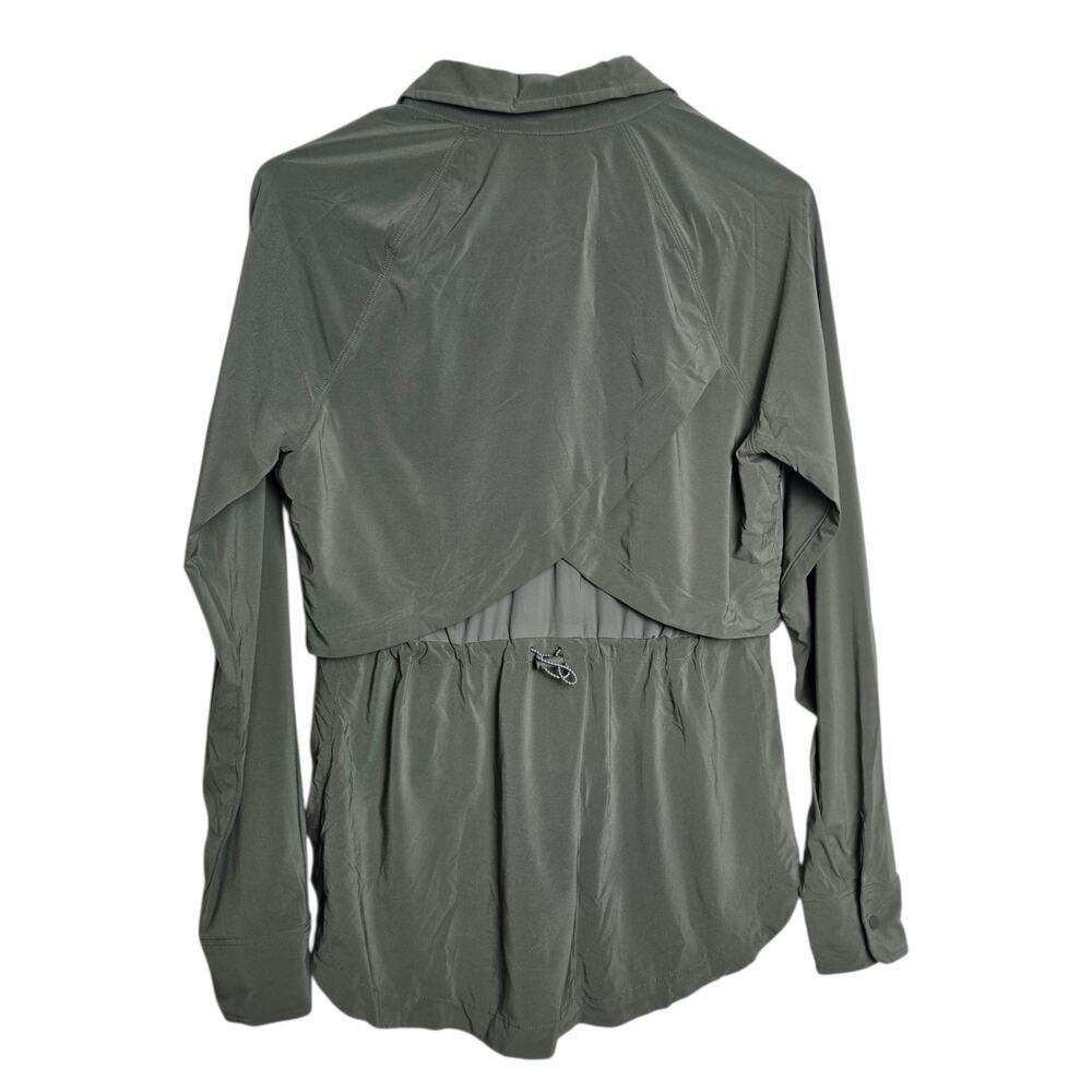 Athleta Northstar Shirt Olive Green Featherweight Stretch Size XS - Picture 4 of 8